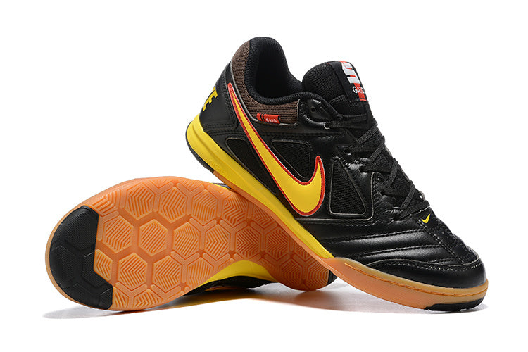 Nike Supreme x Nike SB Gato FUTSAL