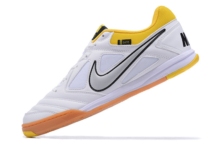 Nike Supreme x Nike SB Gato FUTSAL