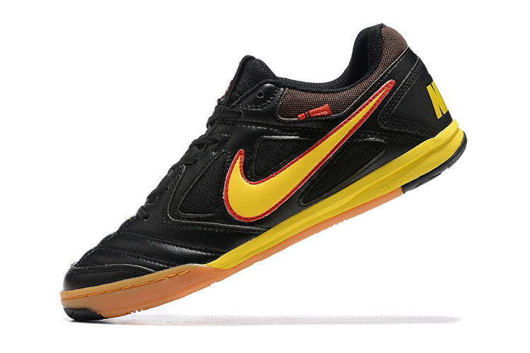 Nike Supreme x Nike SB Gato FUTSAL